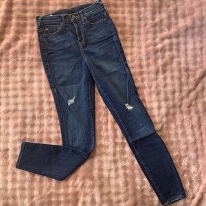 True Religion Caia Skinny Jeans (26w x 28l)